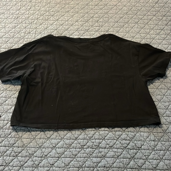 Sweet Claire Good Times Smiley Face Cropped T-Shirt Size L - Picture 2 of 4